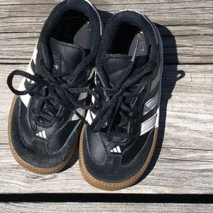 Adidas Sambas